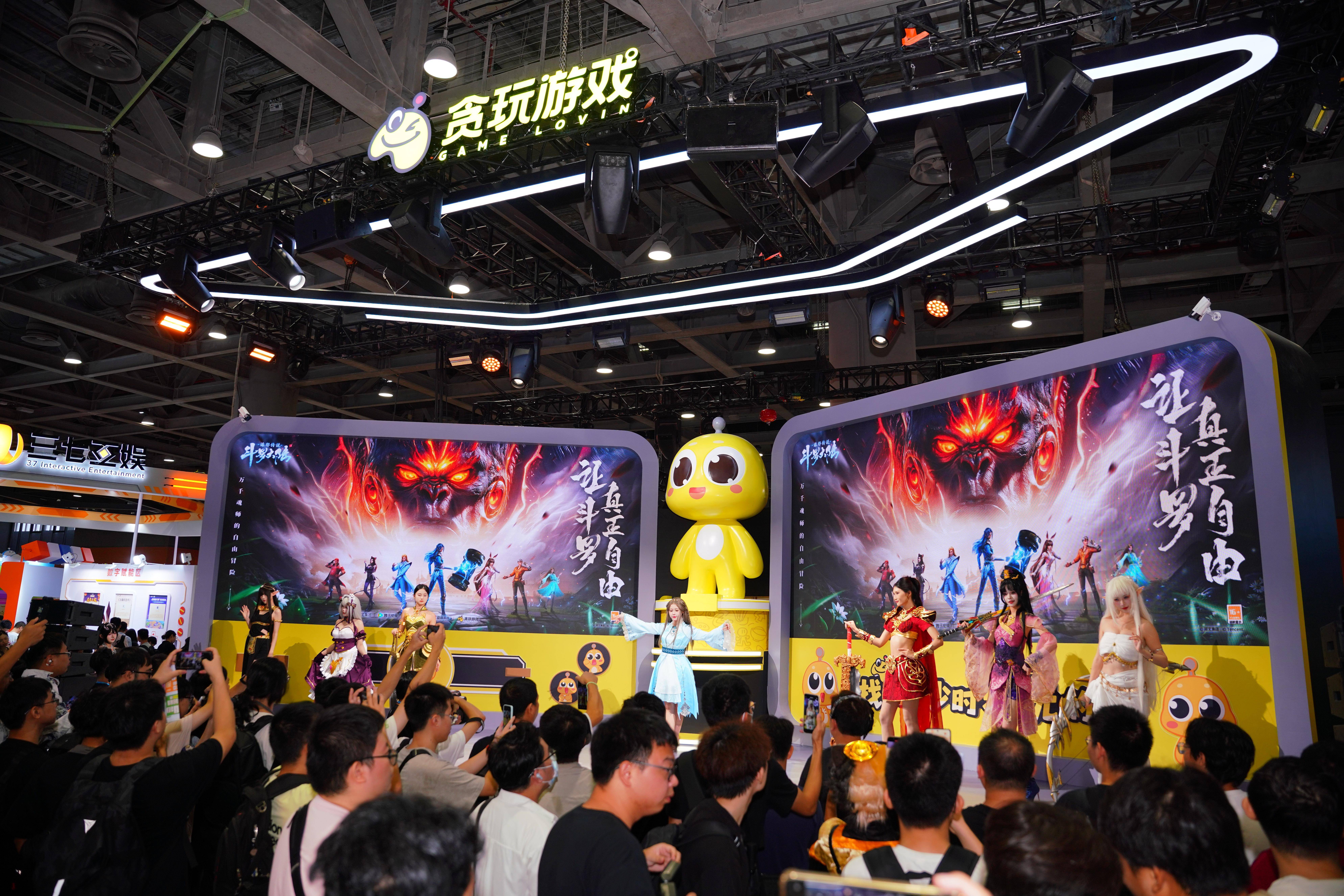 贪玩游戏携多元产品闪耀AGF展会彰显广东