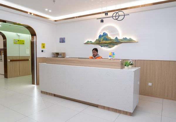 照顾老年痴呆选普乐时